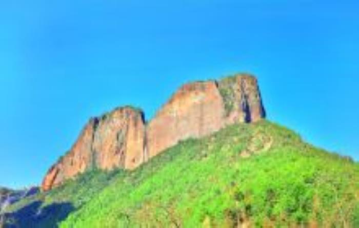 老君山黎明黎光丹霞地貌景区云南景点 老君山黎明黎光丹霞地貌景区云南景点