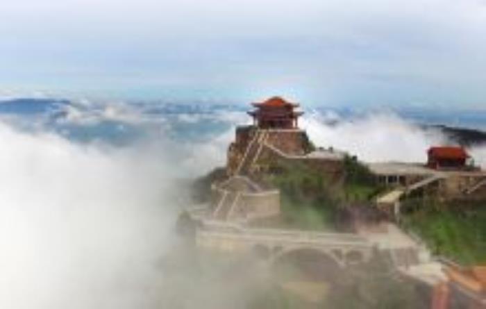 五雷山湖南景点