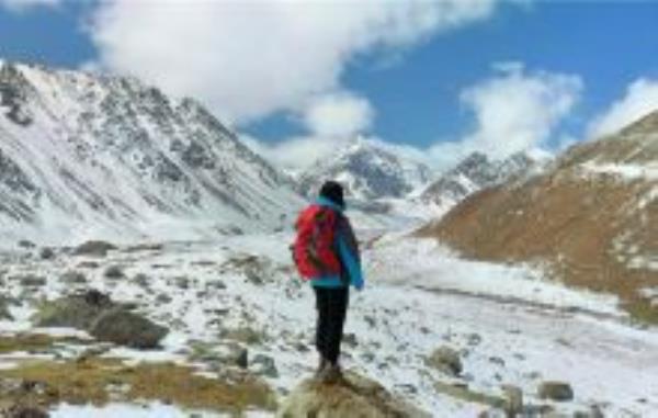 巴尔斯雪山甘肃景点
