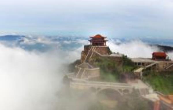 五雷山湖南景点
