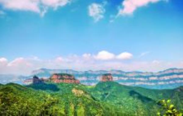 嶂石岩河北景点