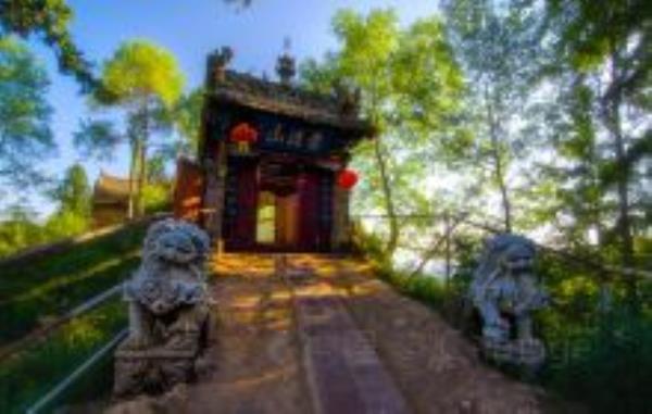 贵清山旅游风景区甘肃景点