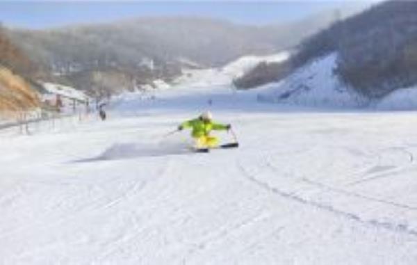 梦都美滑雪场吉林景点