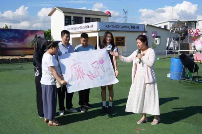 黑龙江鸡西市妇联举办“幸福联线”人才交友联谊会