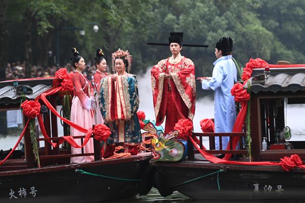 多彩活动过端午