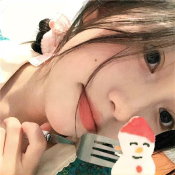 珠海伴游邱甜菲