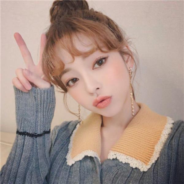吐鲁番伴游万俟时琴