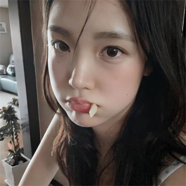 汉中陪游理姊琼 汉中陪游理姊琼