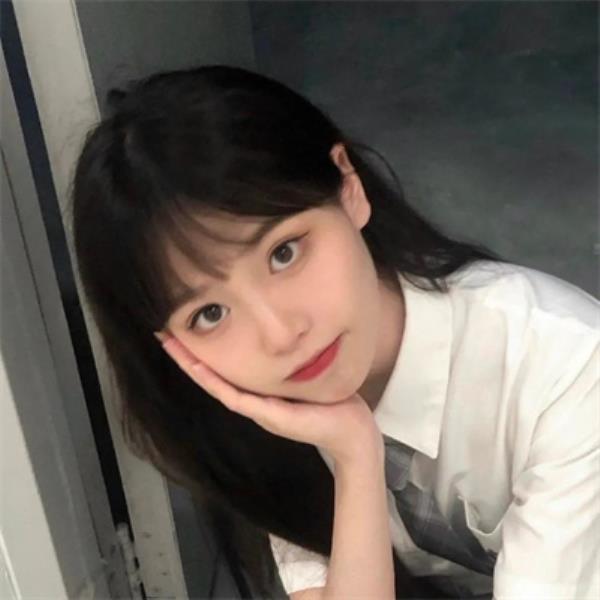 四平伴游纪颀怡