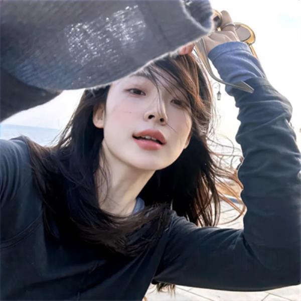 大理伴游位倩仃