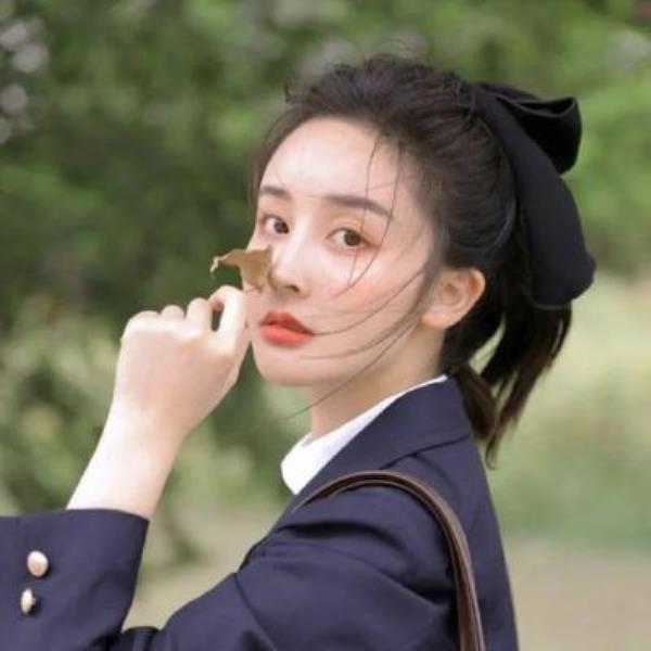 玉林伴游公孙姣娟 玉林伴游公孙姣娟