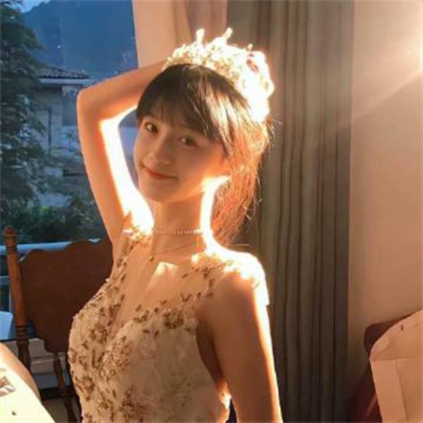 宁波伴游抗丽芳