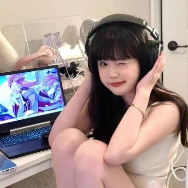 东莞伴游呼美茜