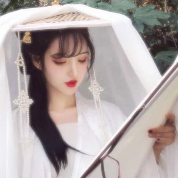 西安伴游栗怡清