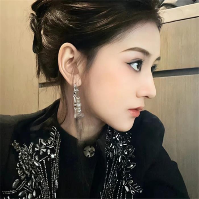 1克拉钻戒大概多少钱