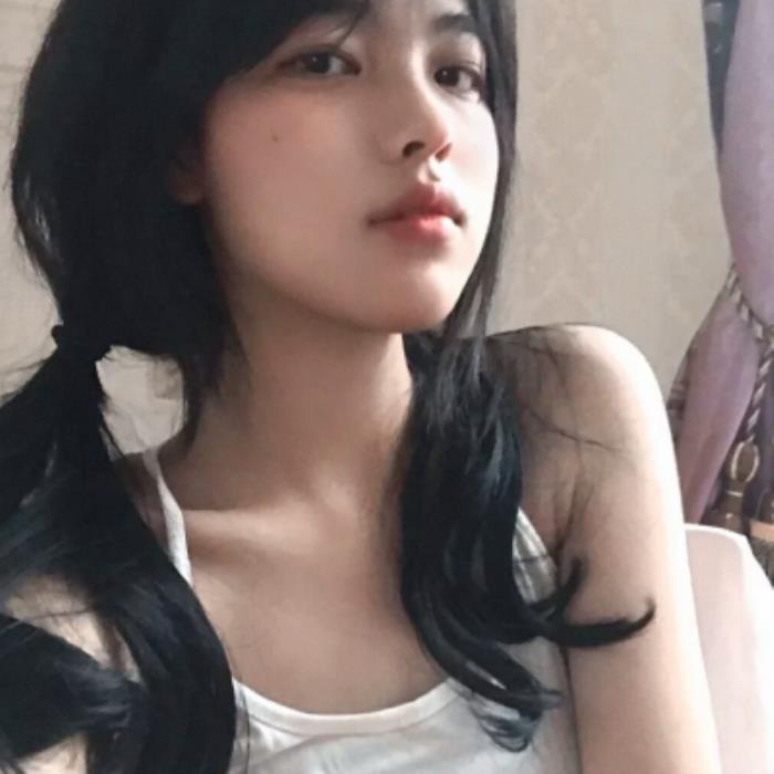 一对白金耳钉多少钱