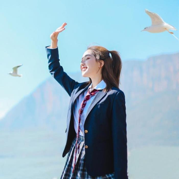 男人动情了，就会有这些表现，错不了