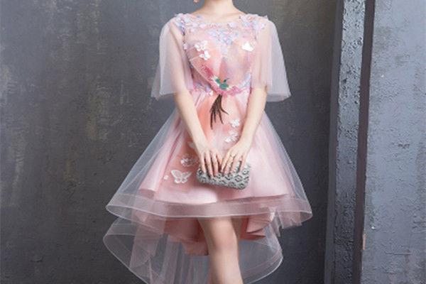 婚纱照衣服风格有哪些