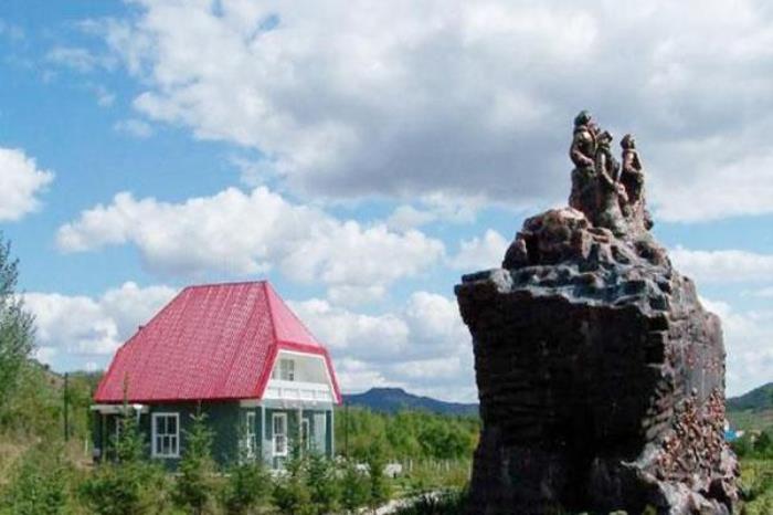 赵一曼纪念园 赵一曼纪念园