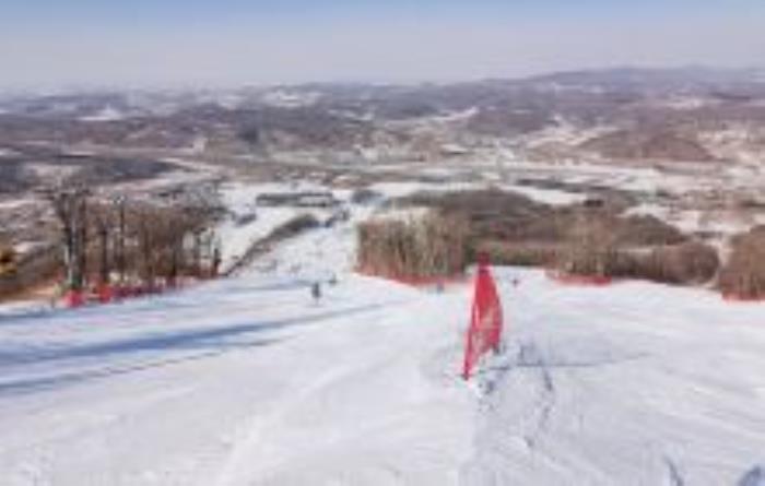 长春庙香山滑雪场吉林景点