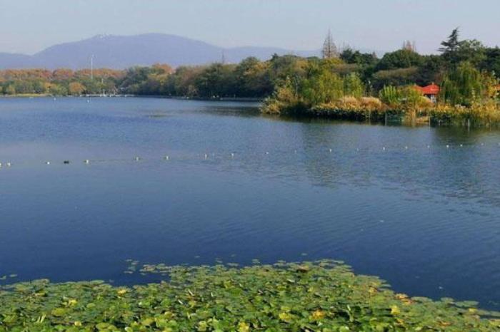 月牙湖风景区 月牙湖风景区