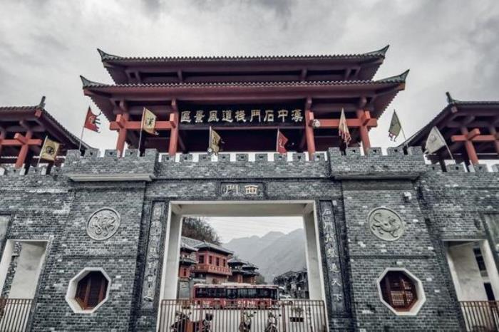 石门栈道风景区 石门栈道风景区