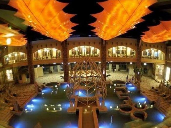 咸宁万豪温泉谷 咸宁万豪温泉谷