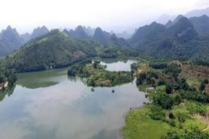 黄洞月湾休闲度假景区 黄洞月湾休闲度假景区