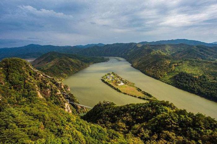 虎谷峡风景区 虎谷峡风景区