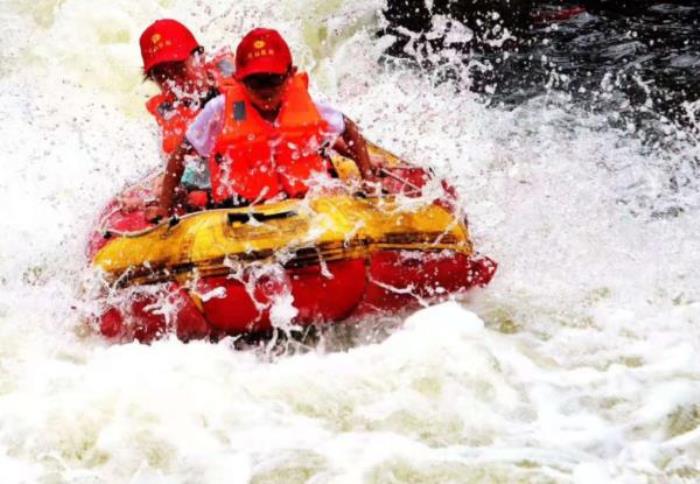 金甲溪千岩峡森林漂流 金甲溪千岩峡森林漂流