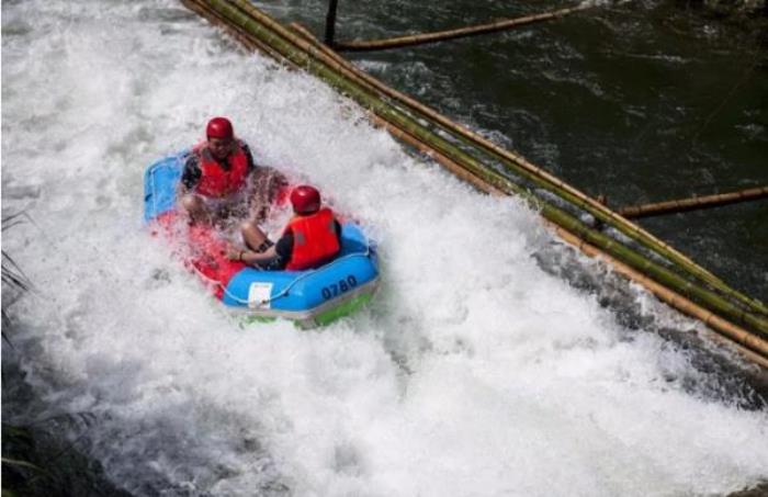 九宫山银河谷漂流 九宫山银河谷漂流