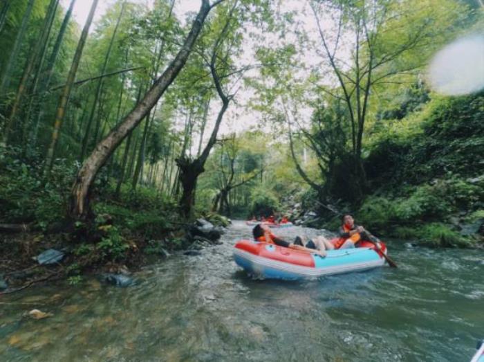 九宫山银河谷漂流 九宫山银河谷漂流