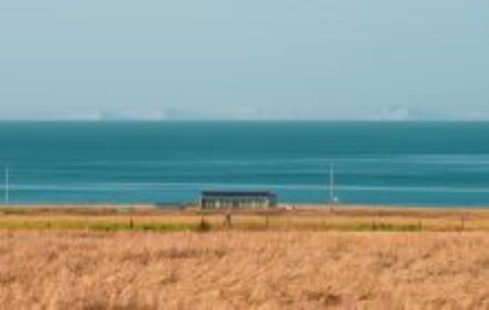 倒淌河青海景点