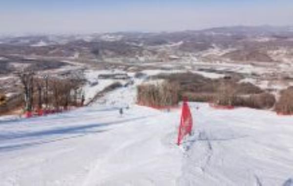 长春庙香山滑雪场吉林景点